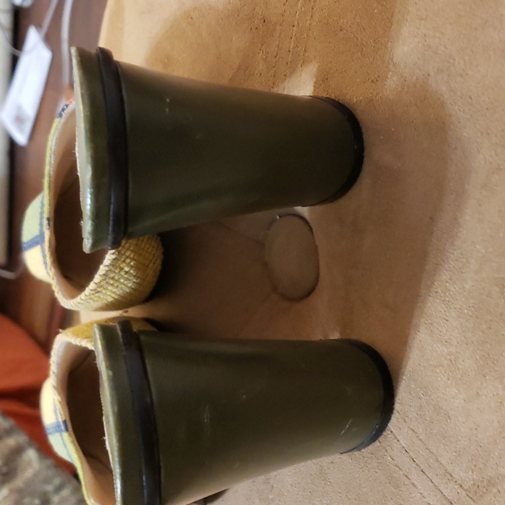 Mark Schwartz Color-Block Mules - Picture 10 of 11